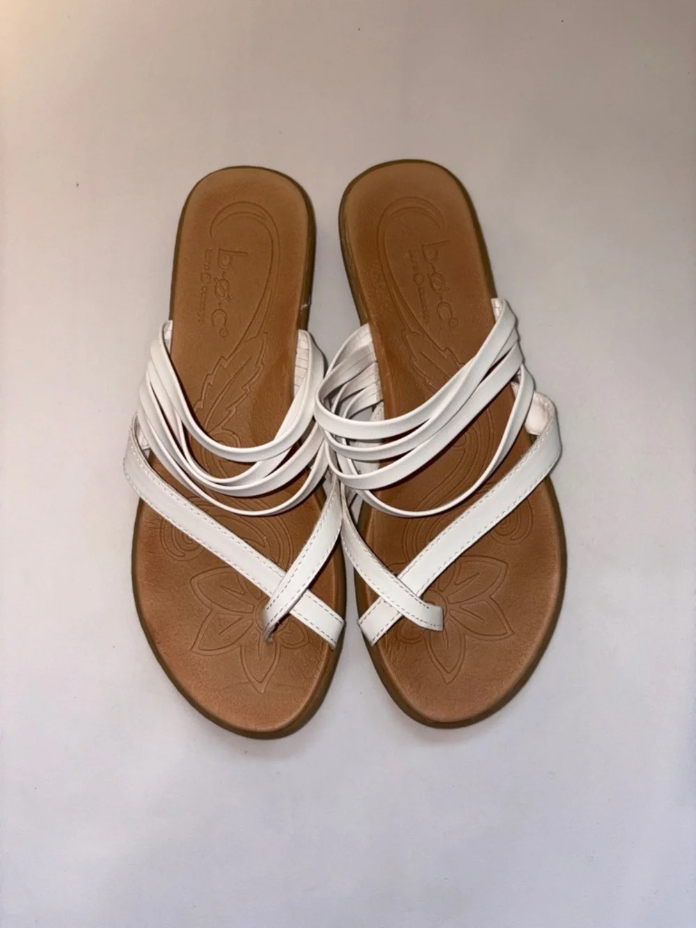 b.o.c. Alisha‎ - White Multi-Strap Slide Sandals - Size 9 - Picture 2 of 7